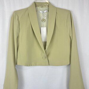 NWT Lush Cropped Jacket Bolero Shrug Womens Medium Pistachio Color Long Sleeve